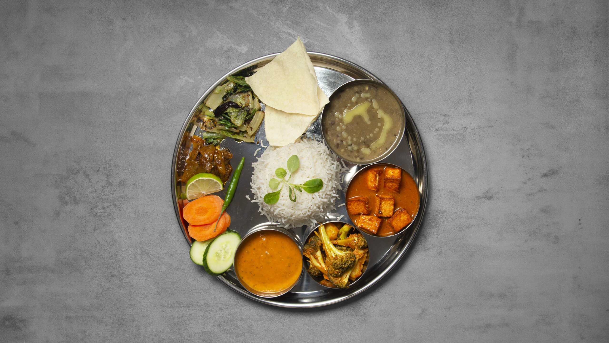 13. PANEER THALI